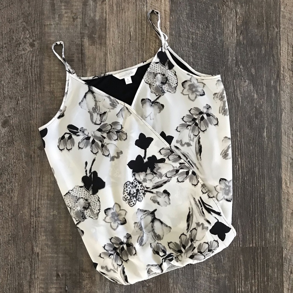 Charming Charlie Top